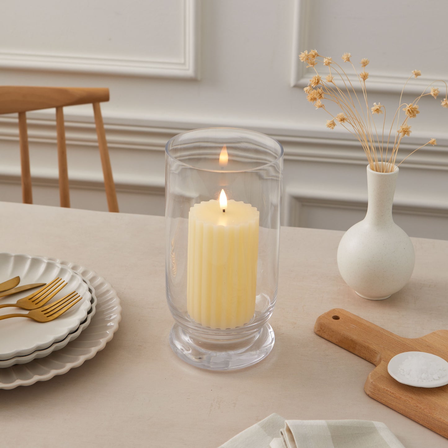 Single Wax LED Candle with Grooved Edge – 12.5cm Pillar Candle